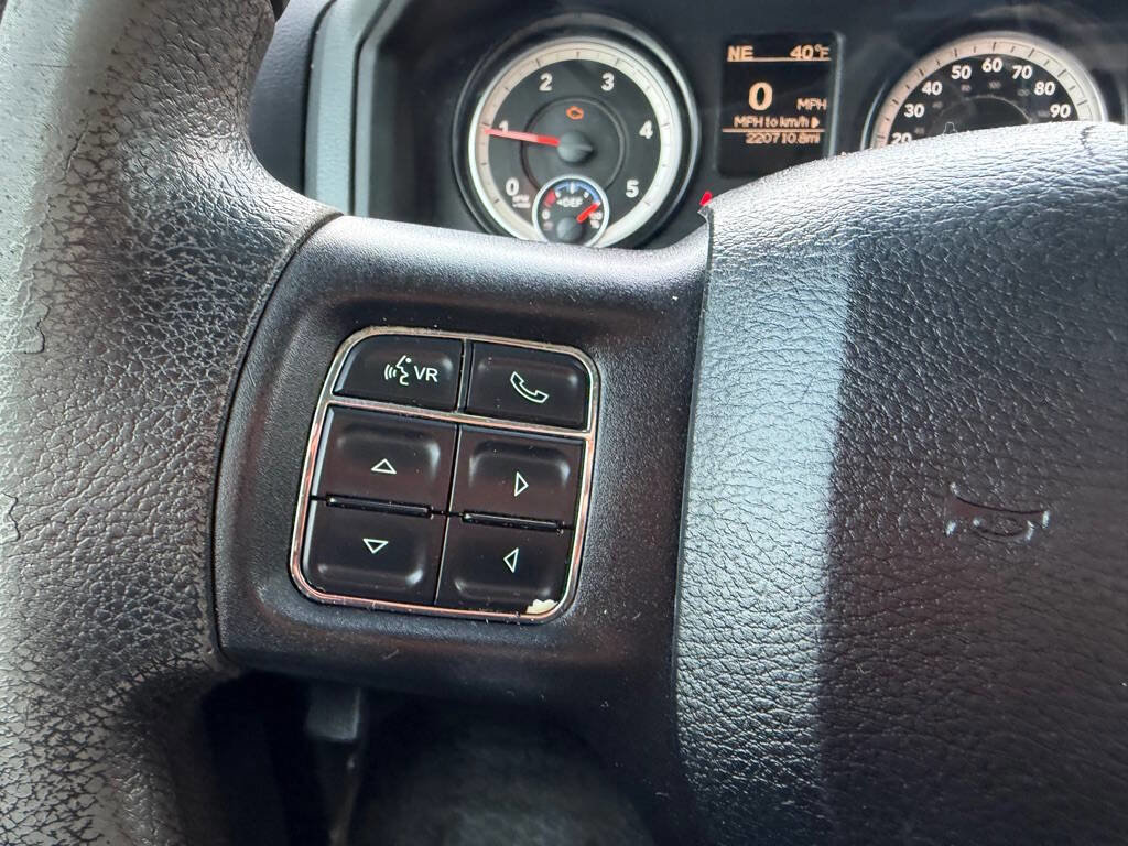 Used 2015 RAM 3500 Tradesman w/ Chrome Appearance Group image 14