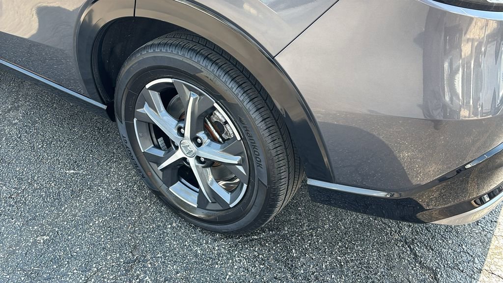 Used 2025 Honda HR-V EX-L image 9