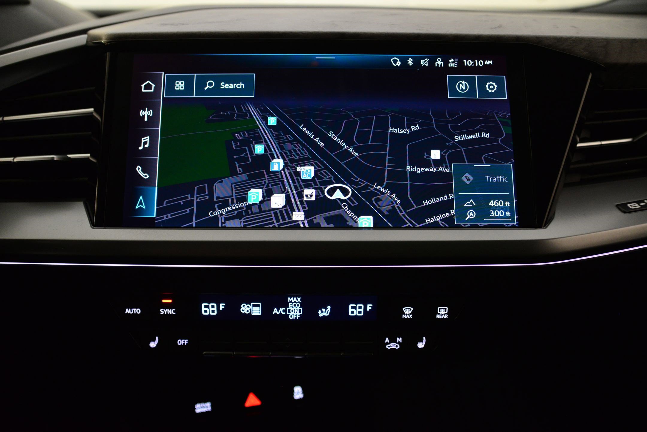 Used 2025 Audi Q4 e-tron Prestige w/ Black Optic Package image 30