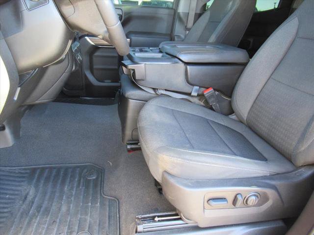 Used 2022 Chevrolet Silverado 1500 LT image 16
