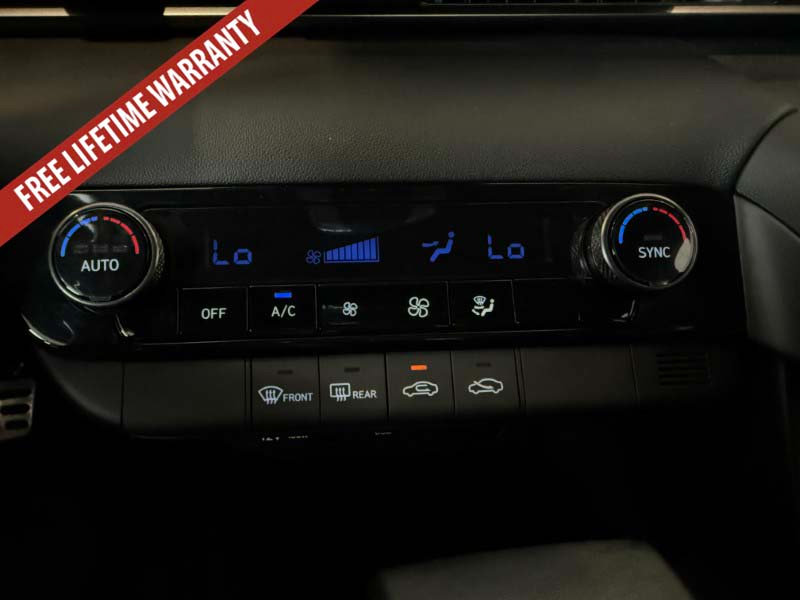 Used 2025 Hyundai Elantra Sport FWD image 33