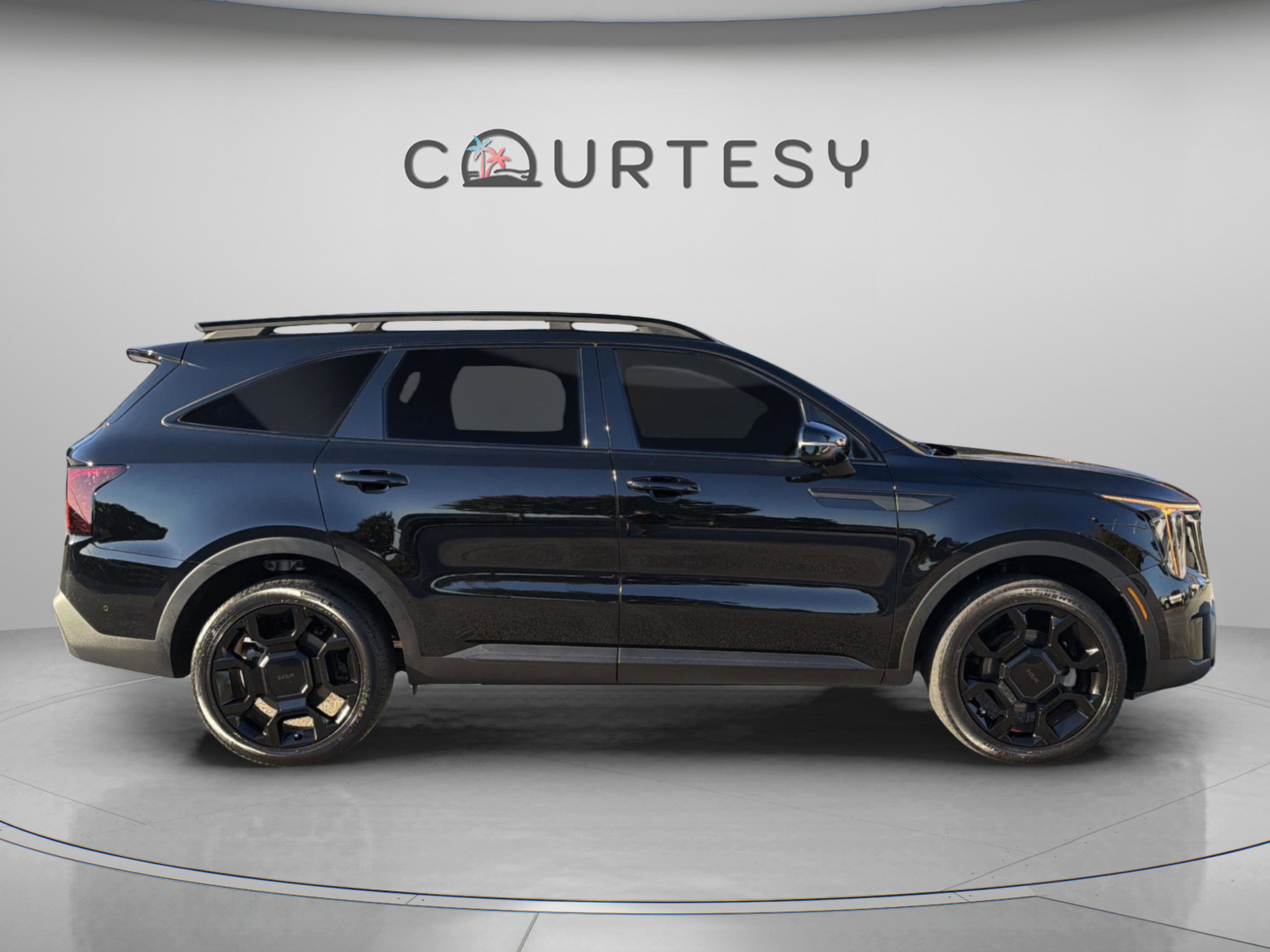 Certified 2025 Kia Sorento SX Prestige image 7