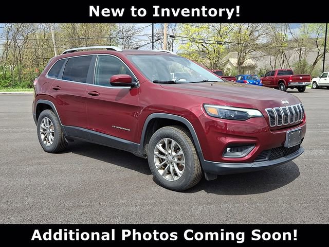 Used 2019 Jeep Cherokee Latitude Plus w/ Cold Weather Group image 1