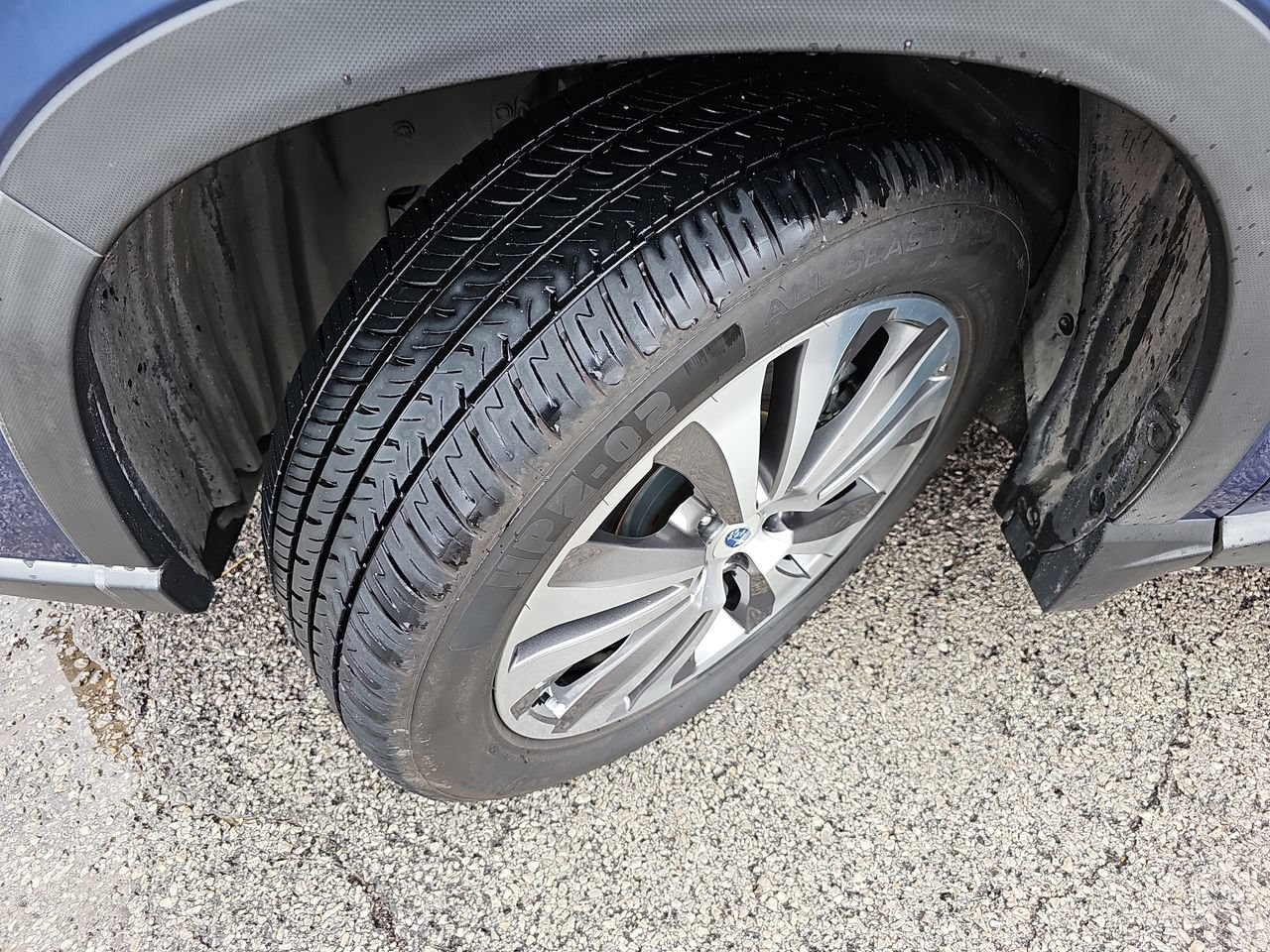 Used 2020 Subaru Ascent Limited w/ Technology Package AWD/4WD image 41