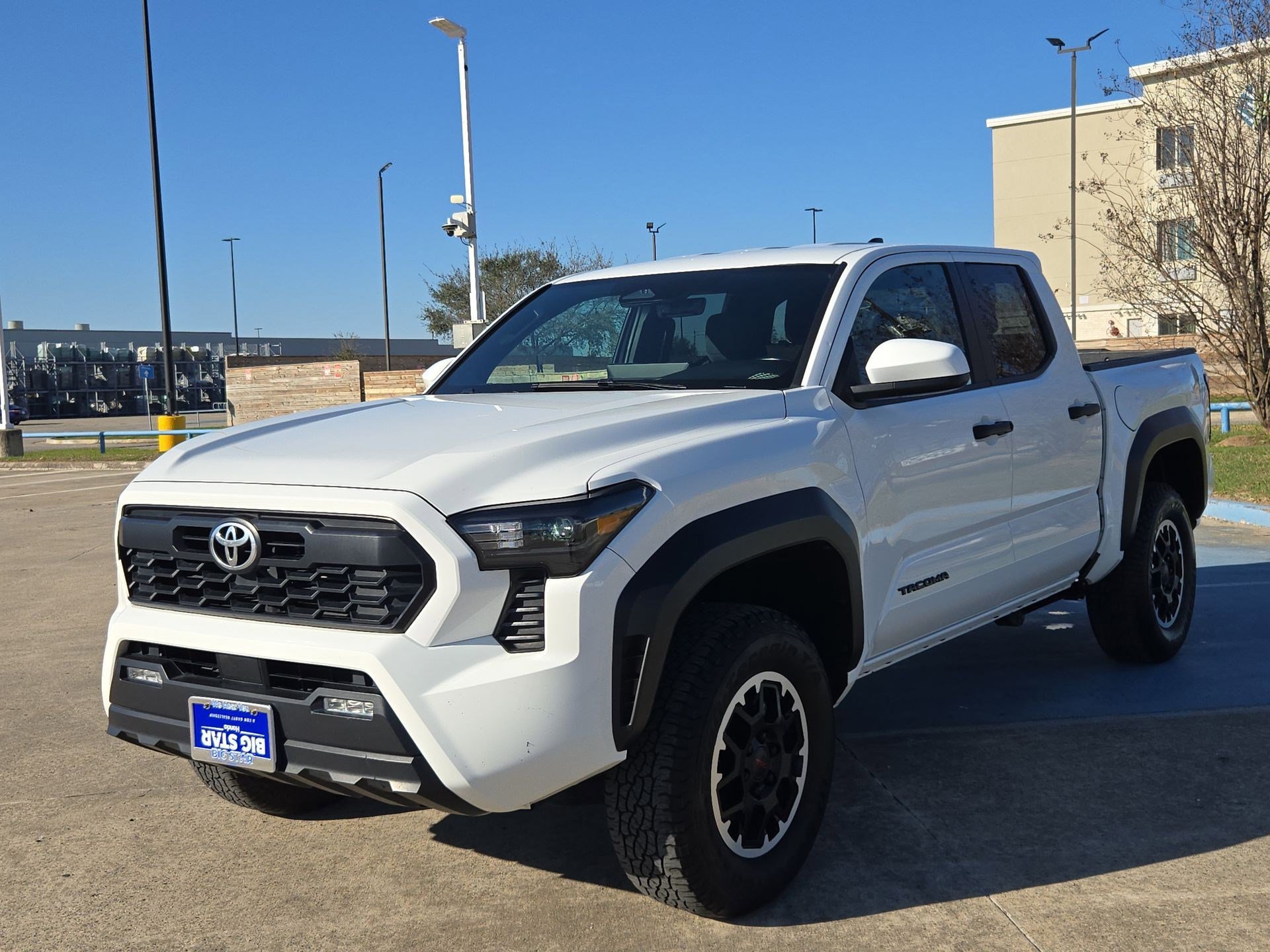 Used 2024 Toyota Tacoma TRD Off-Road image 7