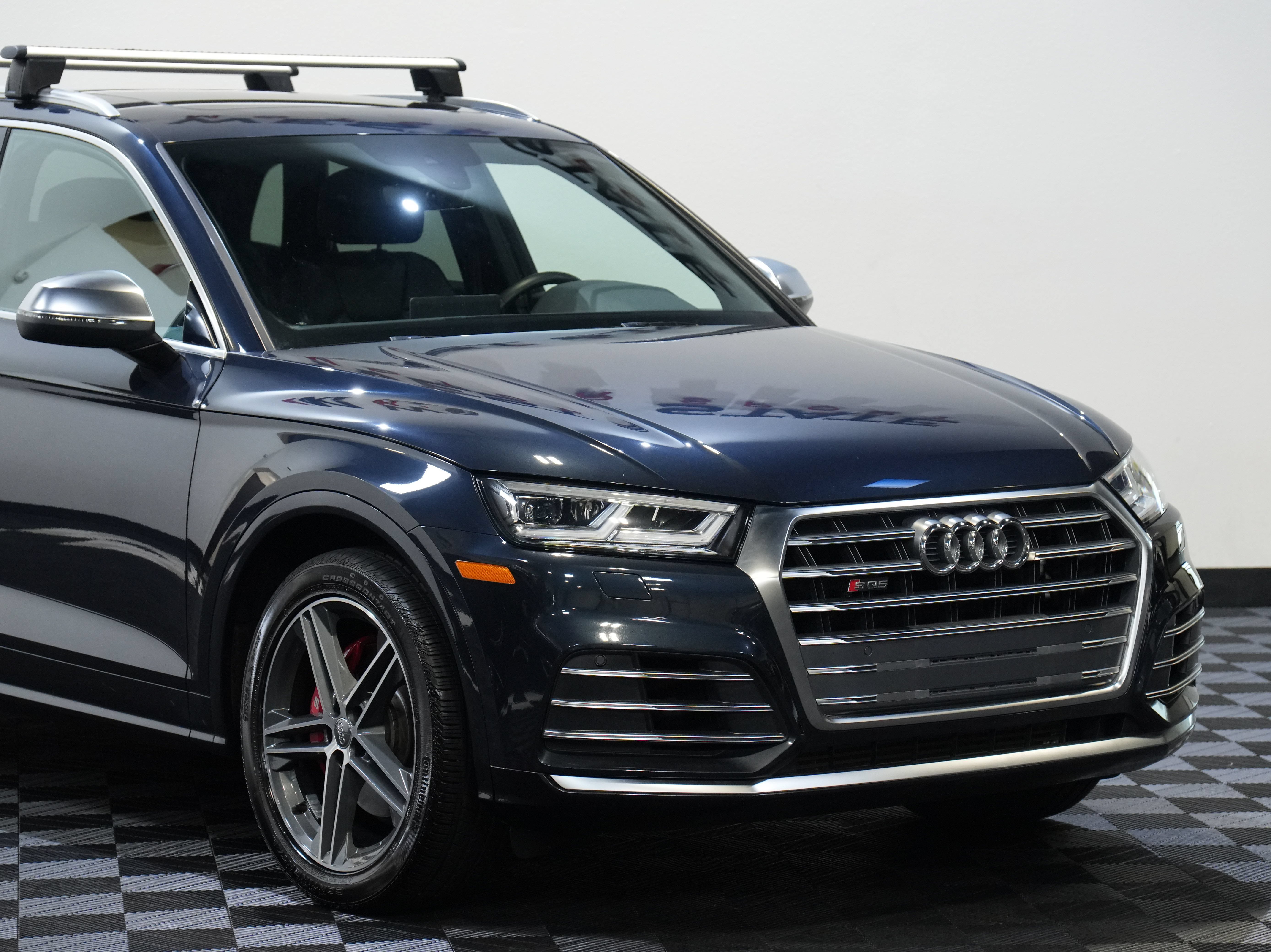 Used 2019 Audi SQ5 Premium Plus AWD/4WD image 9