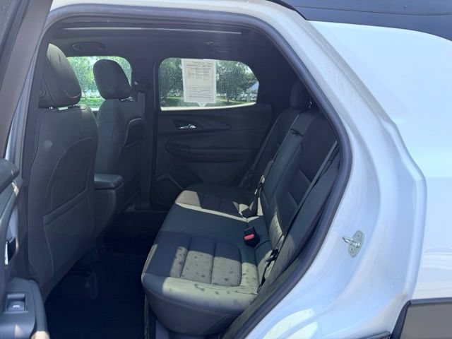 Used 2023 Chevrolet TrailBlazer RS w/ Sun and Liftgate Package AWD/4WD image 8