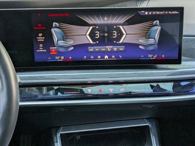 Certified 2024 BMW 760i xDrive w/ Premium Package 2 image 15