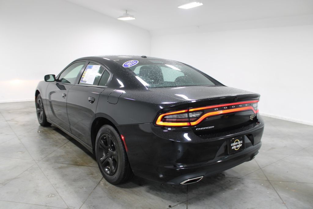 Used 2022 Dodge Charger SXT RWD image 7