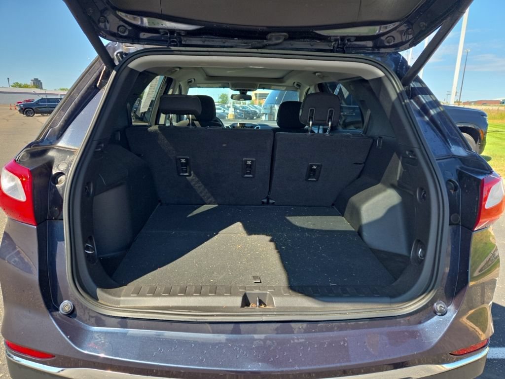 Used 2018 Chevrolet Equinox LT w/ Sun & Infotainment Package AWD/4WD image 15