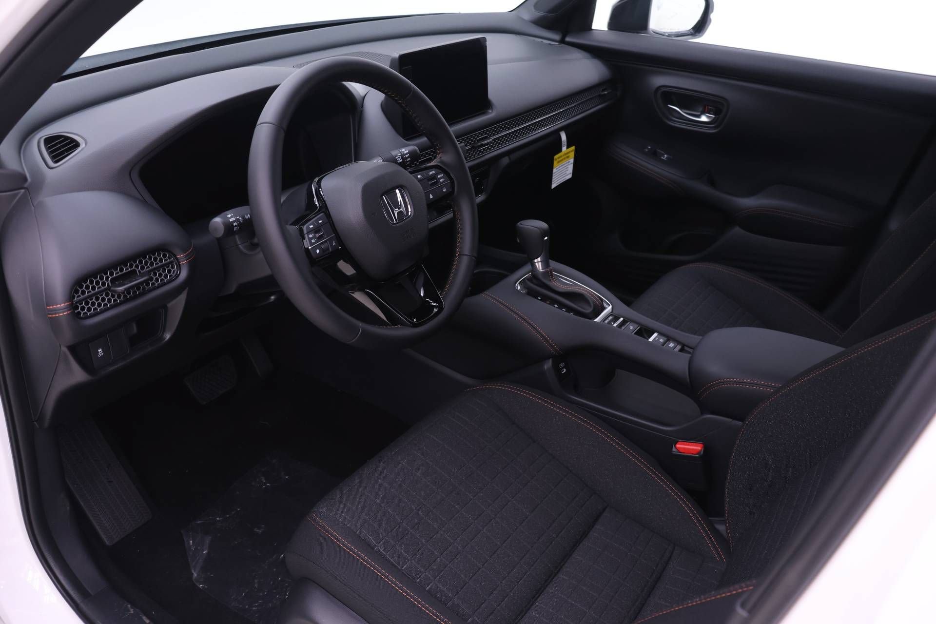 New 2027 Honda HR-V Sport image 3