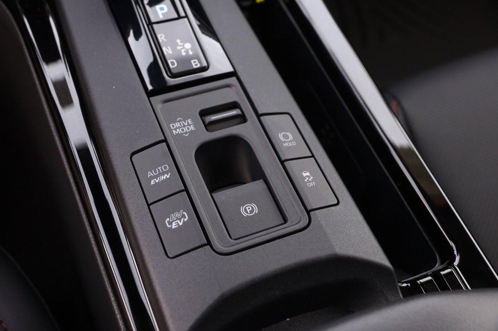 New 2026 Toyota Prius Plug-In Hybrid image 20