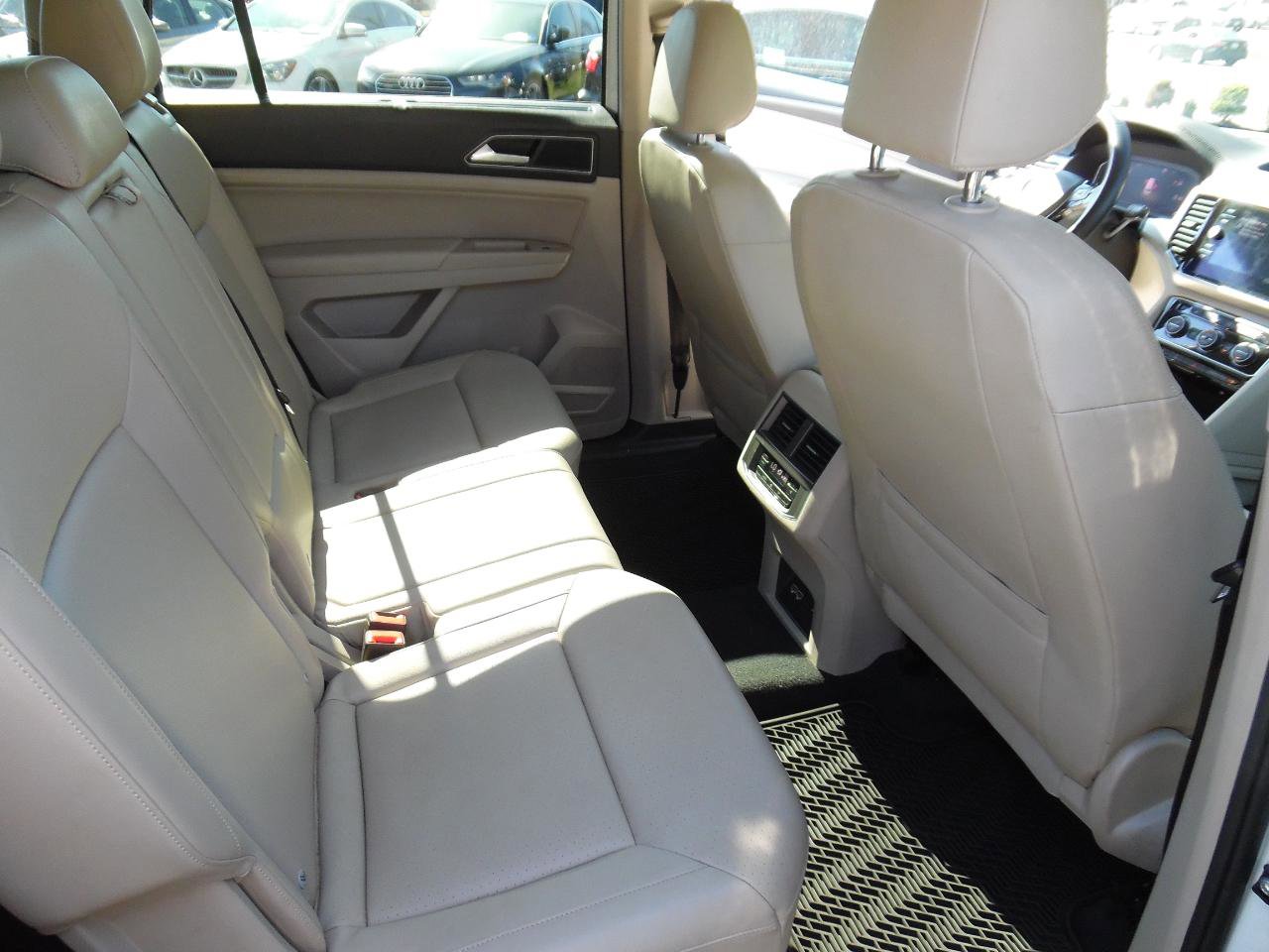 Used 2019 Volkswagen Atlas SEL image 24