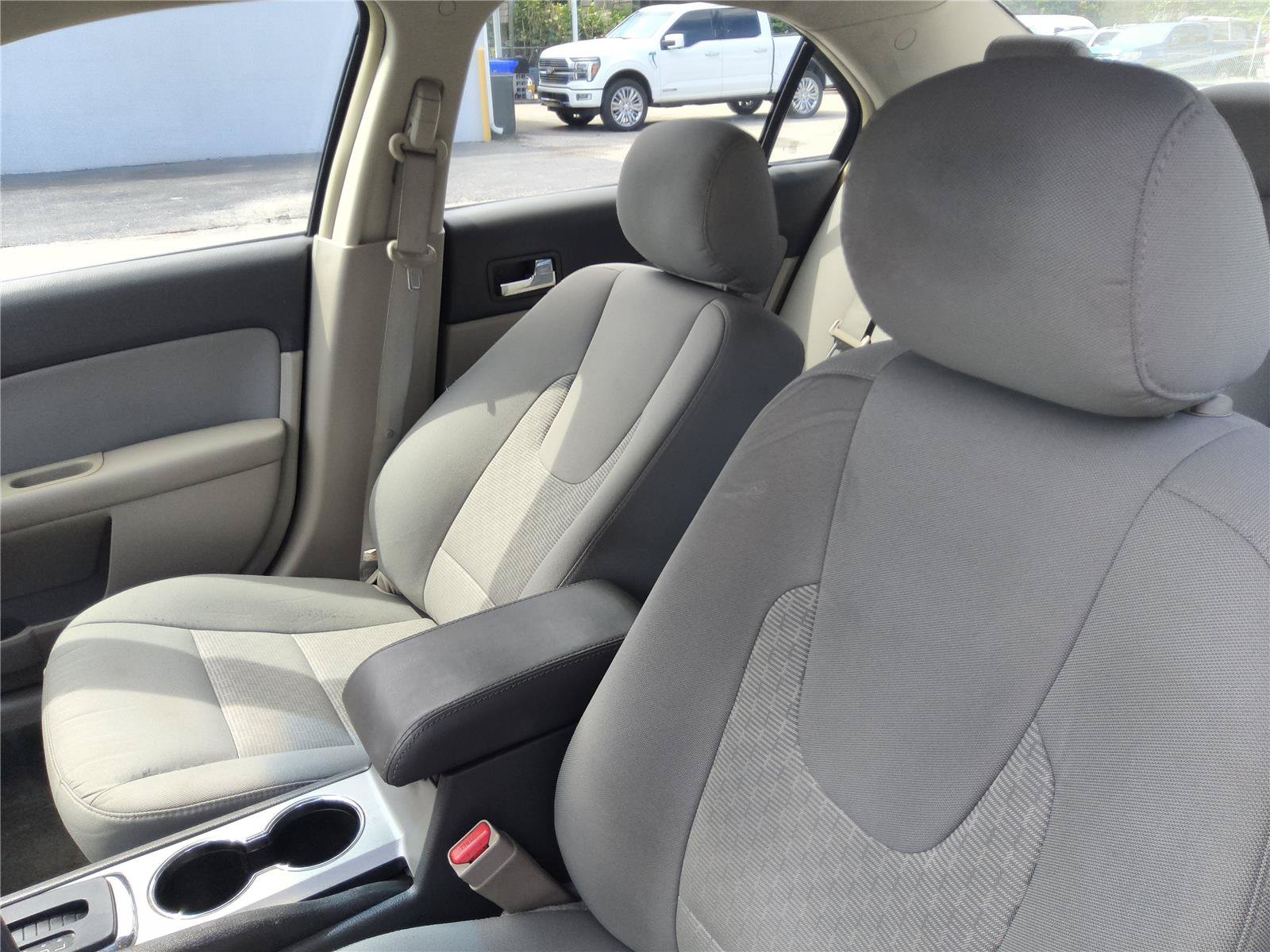 Used 2012 Ford Fusion SE FWD image 17