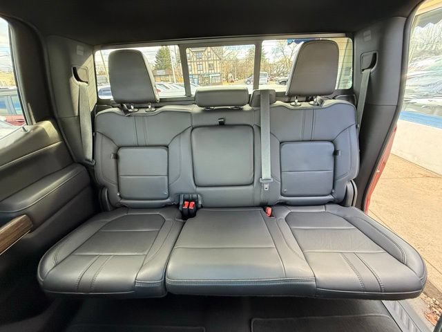 Used 2022 Chevrolet Silverado 1500 High Country w/ Safety Package II AWD/4WD image 15