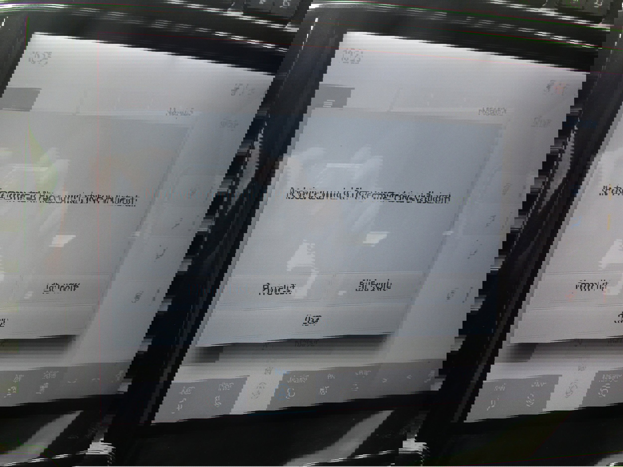 Used 2022 Ford F350 Lariat w/ Lariat Ultimate Package image 27