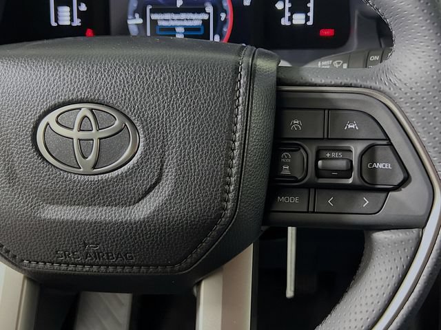 New 2026 Toyota 4Runner SR5 AWD/4WD image 17