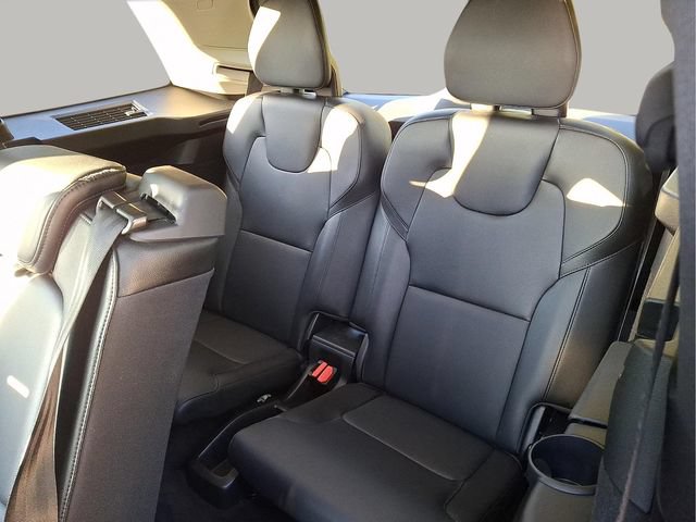 Certified 2024 Volvo XC90 B5 Core w/ Protection Package Premier AWD/4WD image 8
