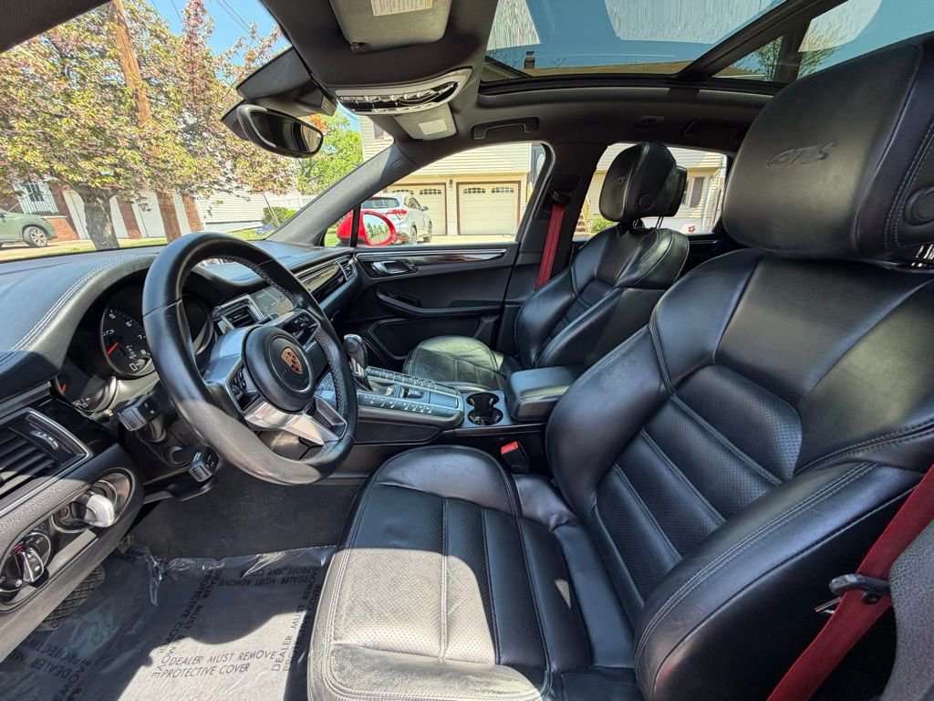 Used 2018 Porsche Macan GTS AWD/4WD image 9