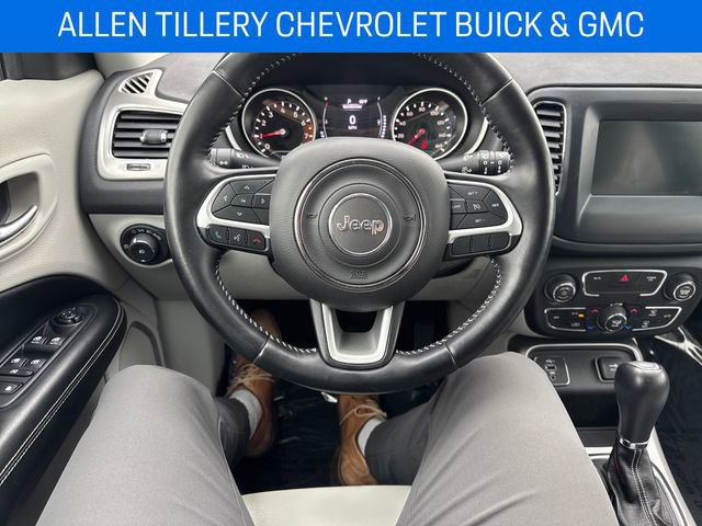 Used 2020 Jeep Compass Latitude image 13