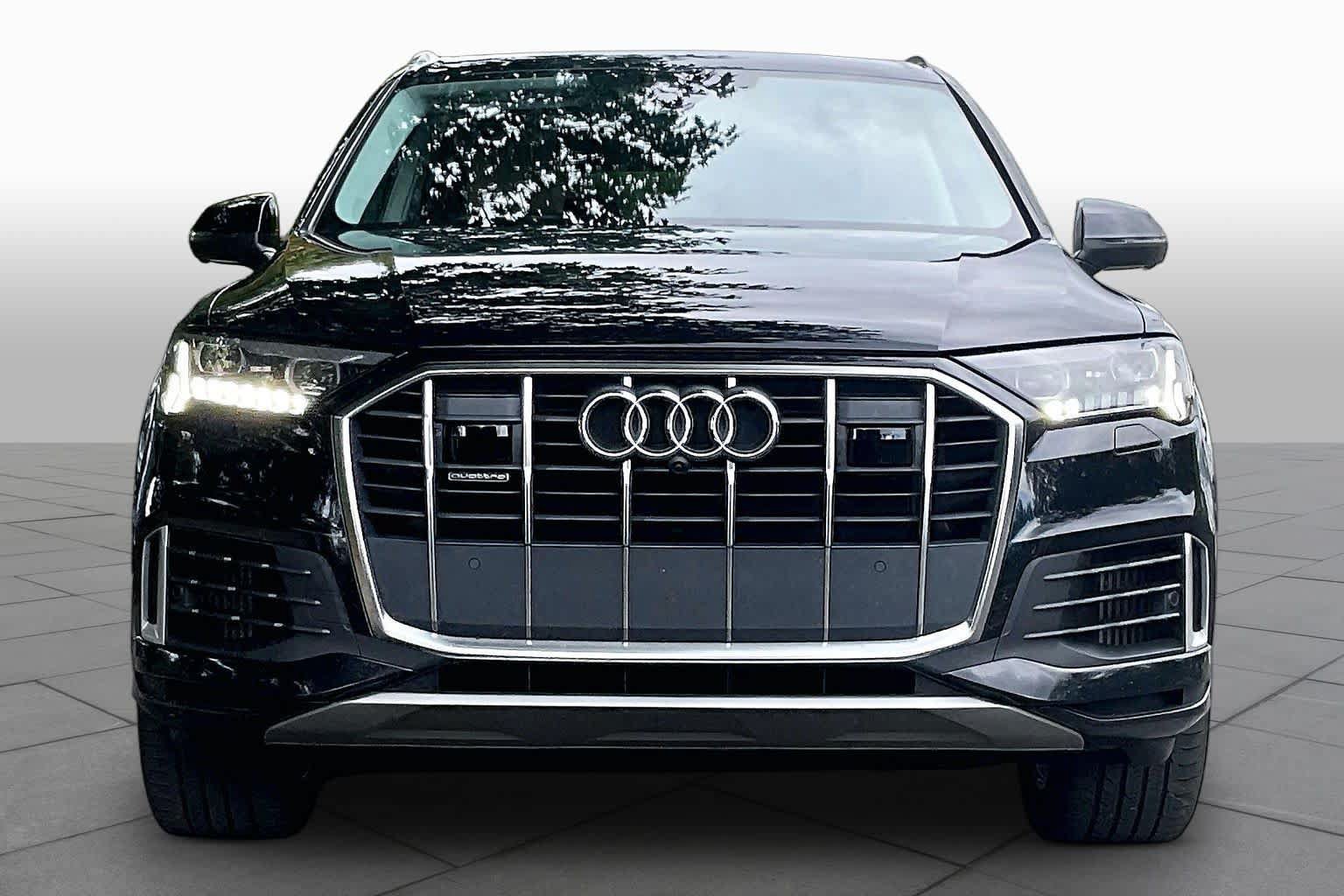 Used 2020 Audi Q7 3.0T Prestige AWD/4WD image 3