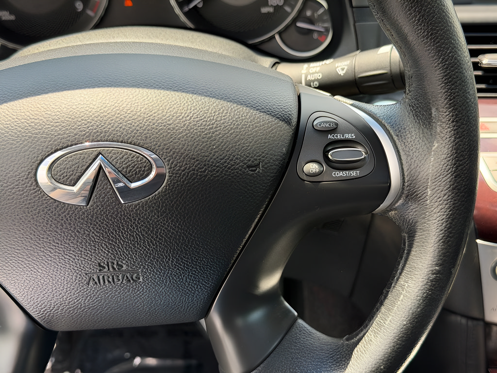Used 2012 INFINITI M35 w/ Premium Pkg RWD image 38