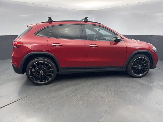 Used 2022 Mercedes-Benz GLA 250 4MATIC image 9