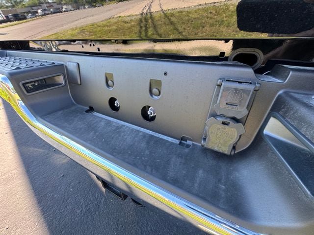 New 2026 RAM 3500 Big Horn AWD/4WD image 44