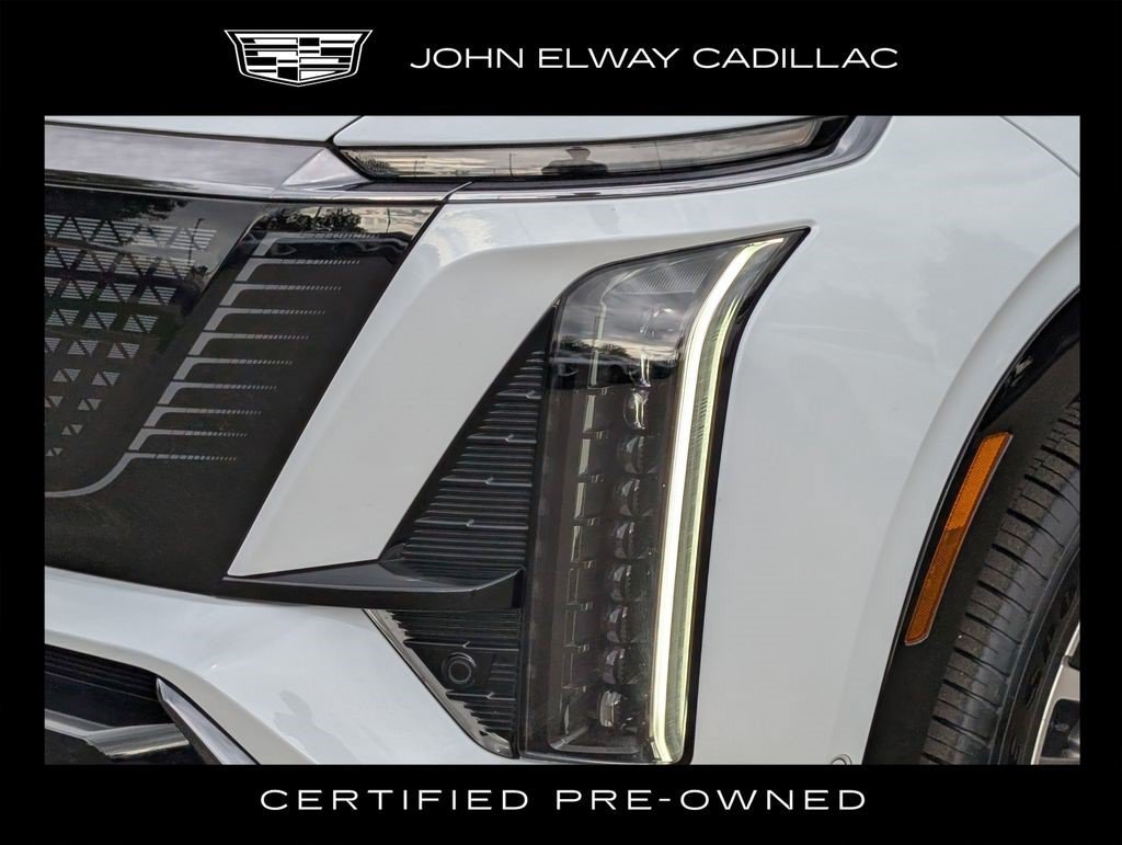 Certified 2026 Cadillac Vistiq Sport w/ LPO, Floor Liner Package AWD/4WD image 8