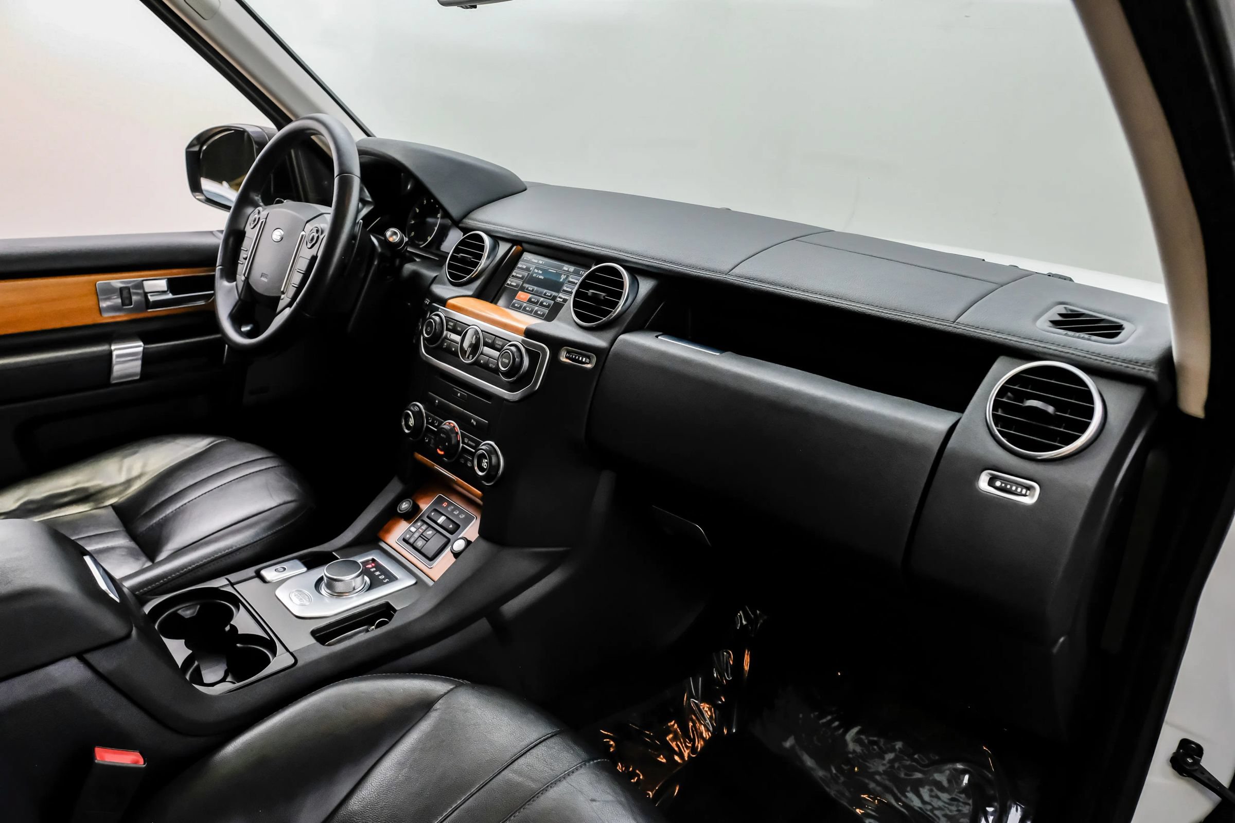 Used 2014 Land Rover LR4 HSE AWD/4WD image 7