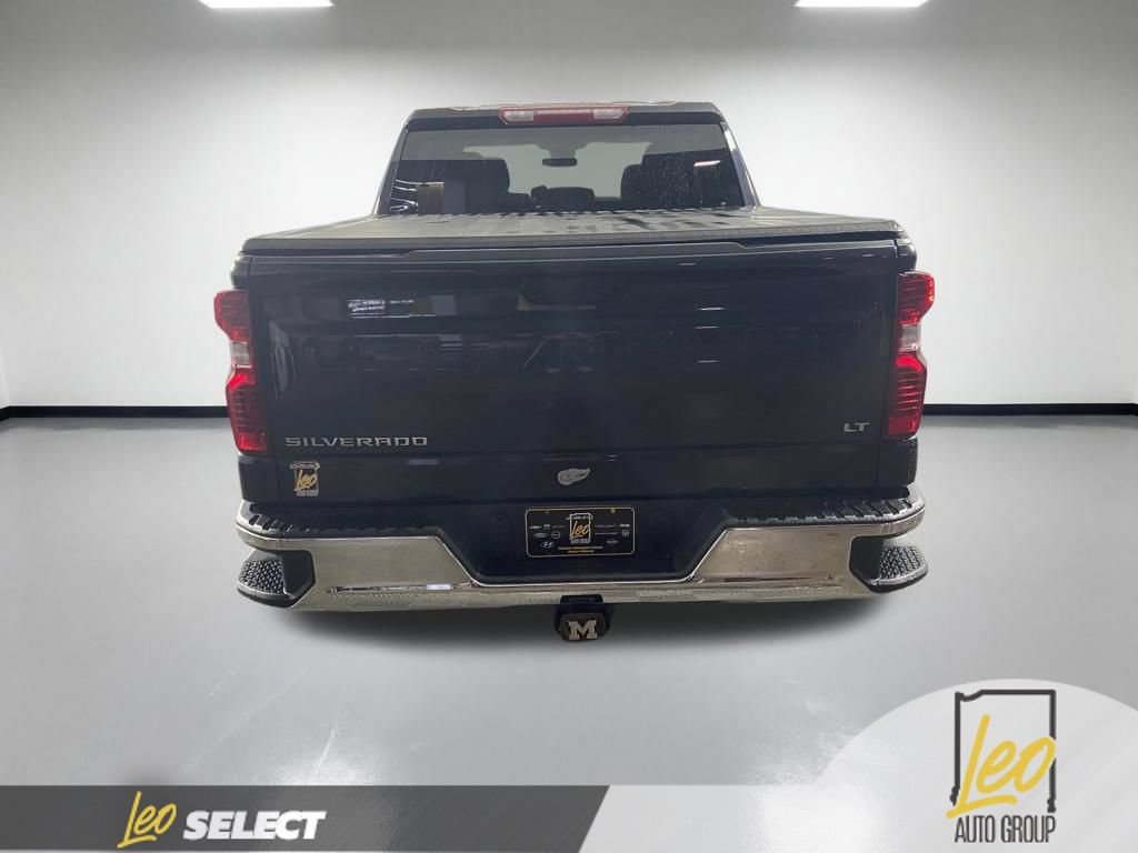 Used 2023 Chevrolet Silverado 1500 LT AWD/4WD image 5