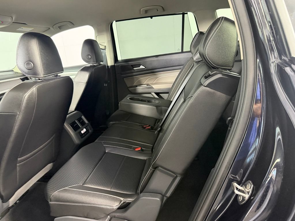 Used 2023 Volkswagen Atlas SE w/ Black Wheel Package FWD image 27