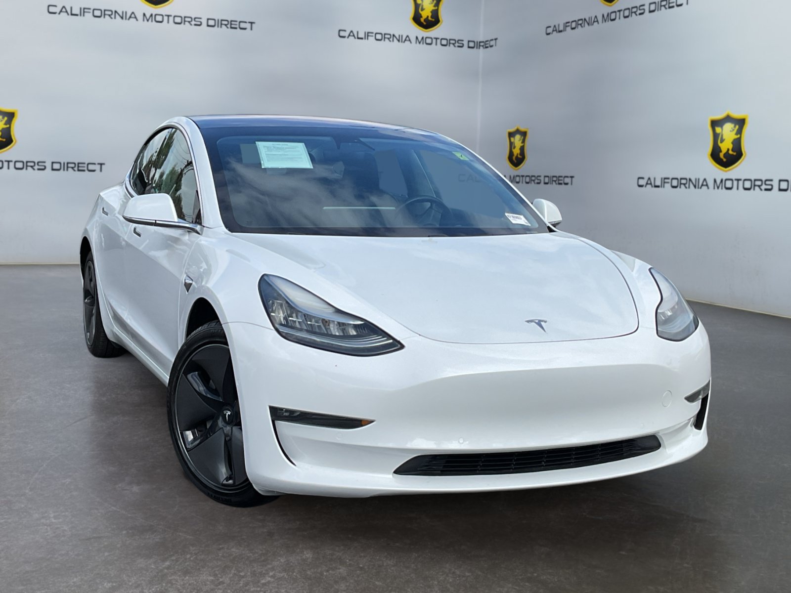 Used 2019 Tesla Model 3 Mid Range RWD image 3