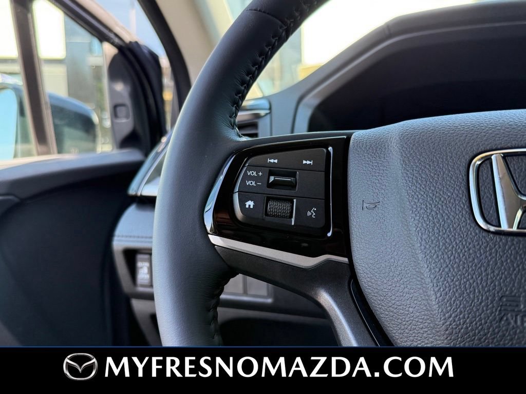 Used 2025 Honda Odyssey Touring image 22