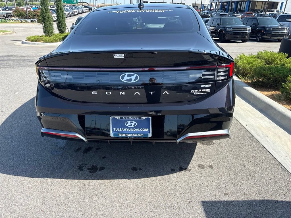 Certified 2025 Hyundai Sonata SEL FWD image 15