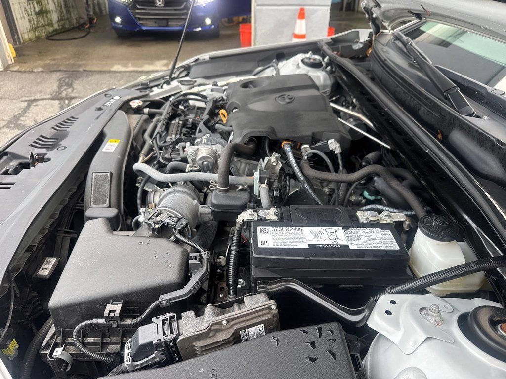 Used 2024 Toyota Camry SE w/ Convenience Package FWD image 31
