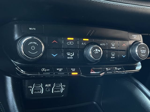 Used 2021 Dodge Durango GT w/ Blacktop Package RWD image 19