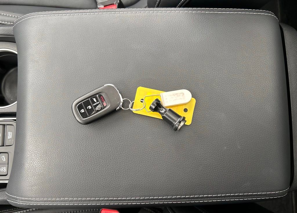 Used 2024 Honda Pilot Touring image 39