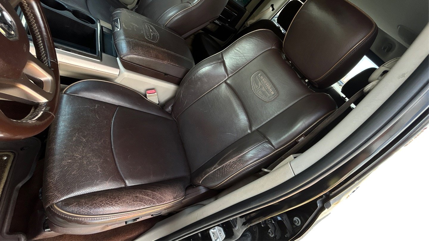 Used 2014 RAM 1500 Laramie Longhorn w/ Convenience Group image 11