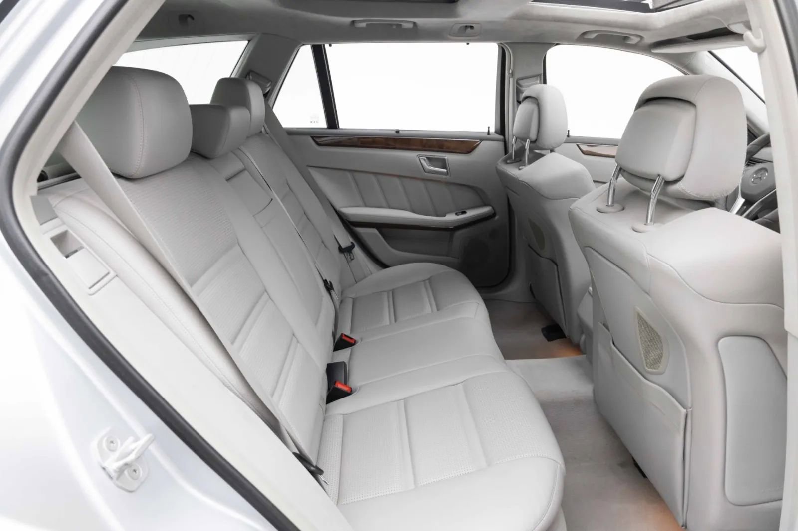 Used 2012 Mercedes-Benz E 63 AMG Wagon image 32