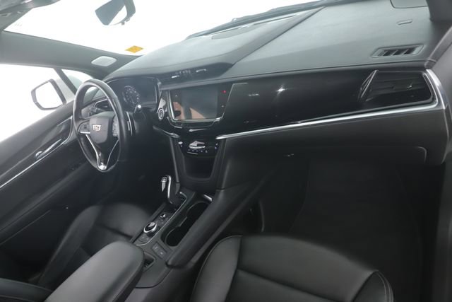 Used 2022 Cadillac XT6 Sport w/ Technology Package image 33