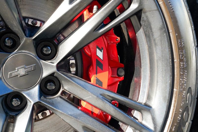 Used 2019 Chevrolet Camaro ZL1 image 48