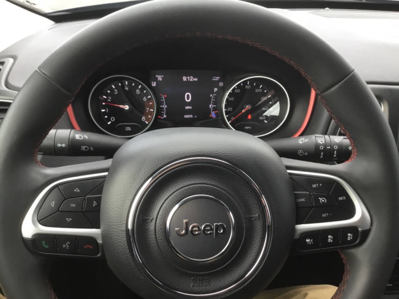 Used 2021 Jeep Compass Trailhawk image 10
