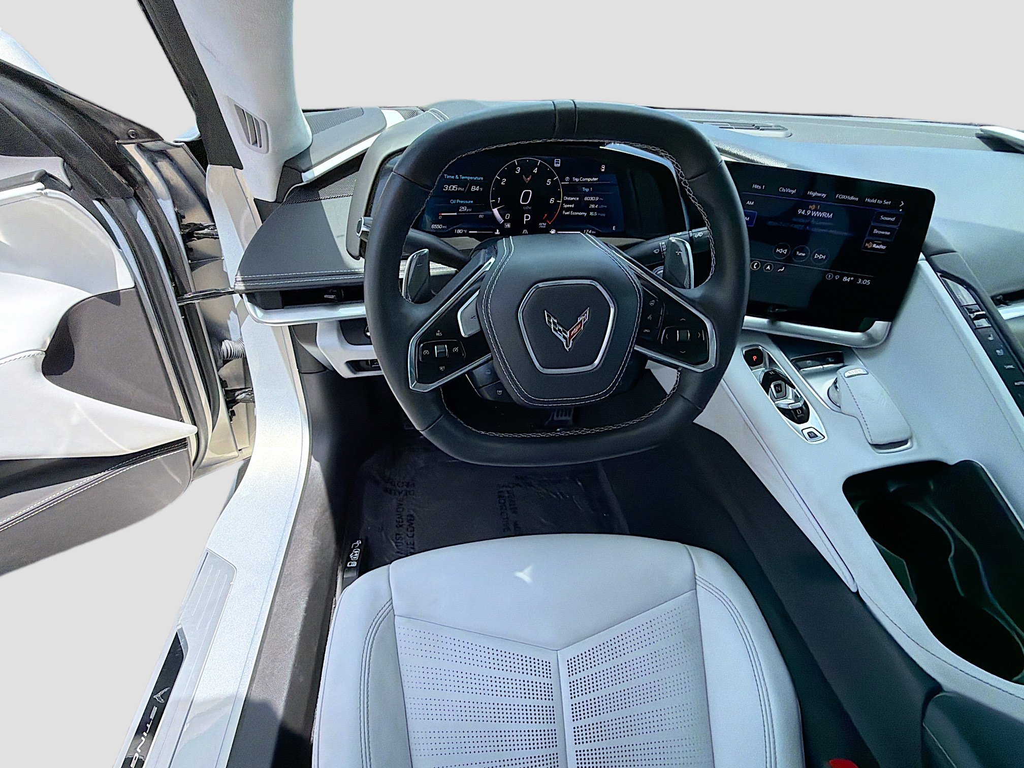 Used 2023 Chevrolet Corvette Stingray Premium Cpe w/ LPO, Roadside Safety Package RWD image 15