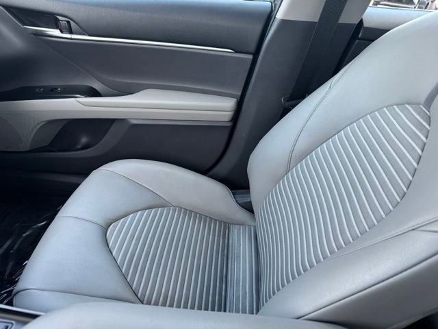 Certified 2018 Toyota Camry SE image 22