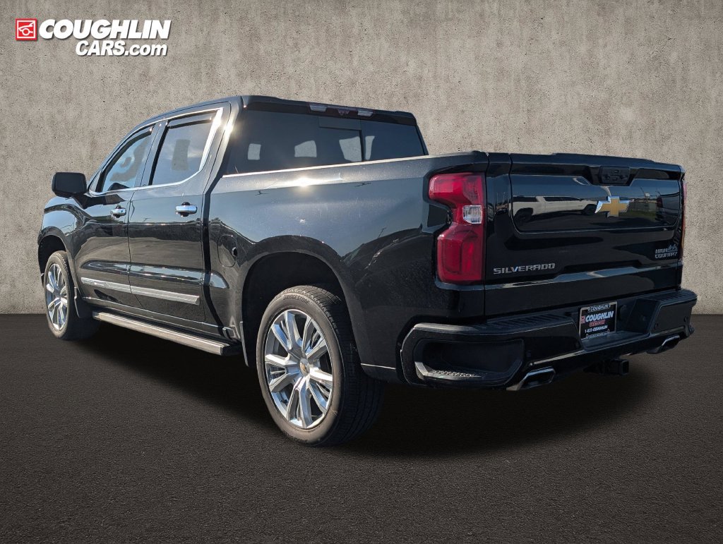 Used 2023 Chevrolet Silverado 1500 High Country w/ High Country Premium Package AWD/4WD image 6