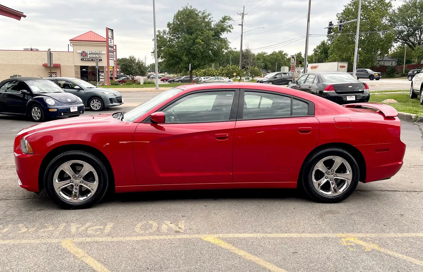 Used 2012 Dodge Charger SXT w/ Sport Appearance Group RWD image 3