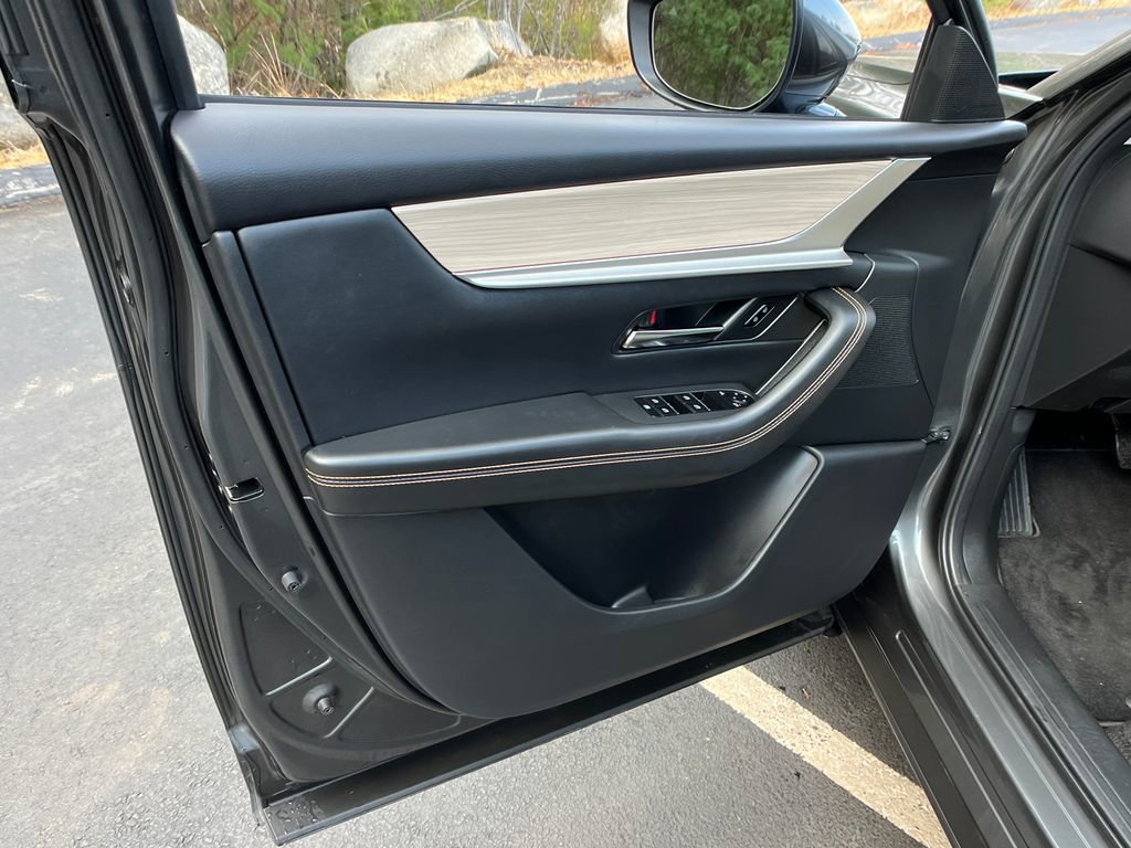 Used 2025 MAZDA CX-90 3.3 Turbo w/ Preferred Package image 11