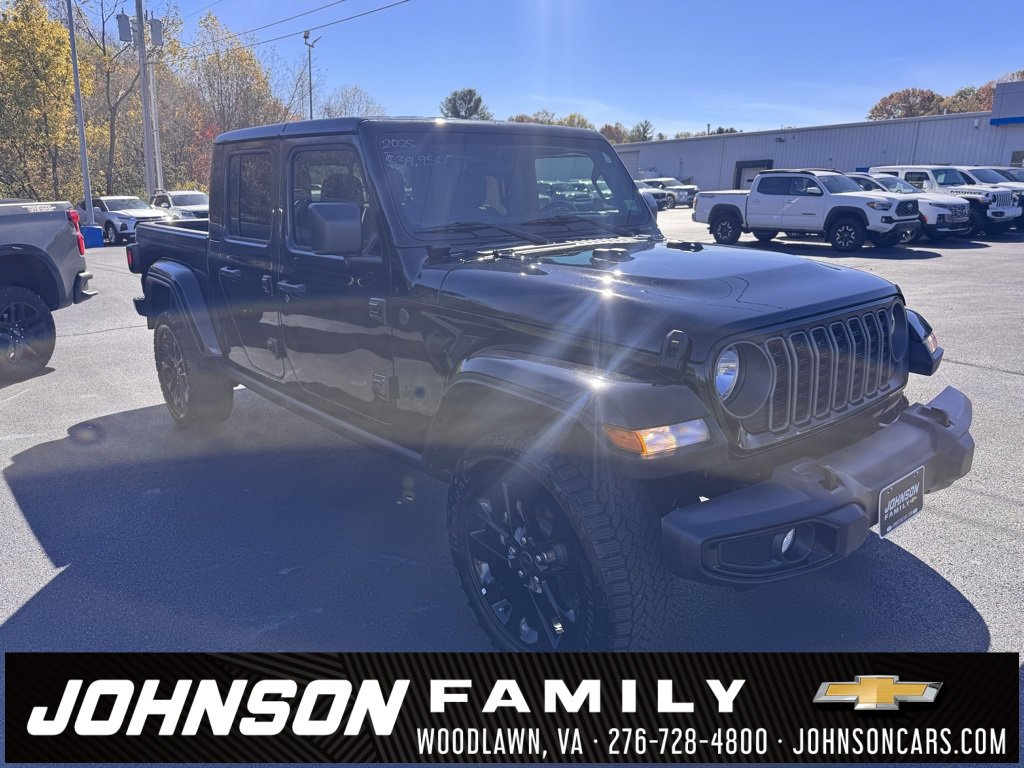 Used 2025 Jeep Gladiator Sport