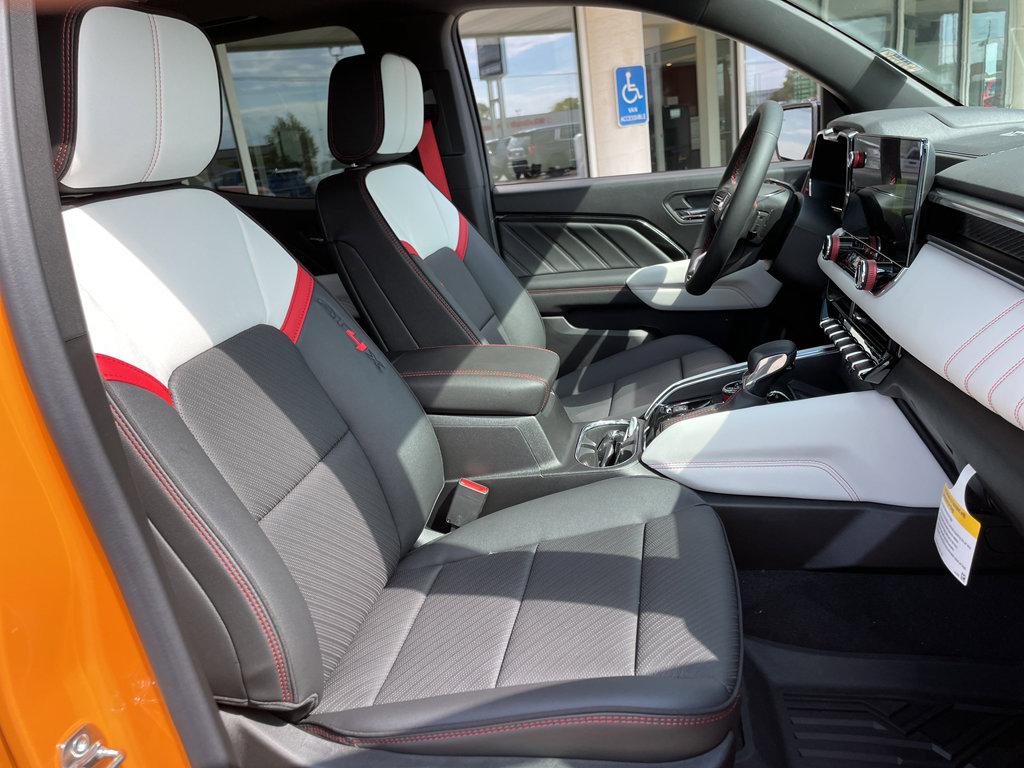 New 2026 GMC Canyon AT4X image 25